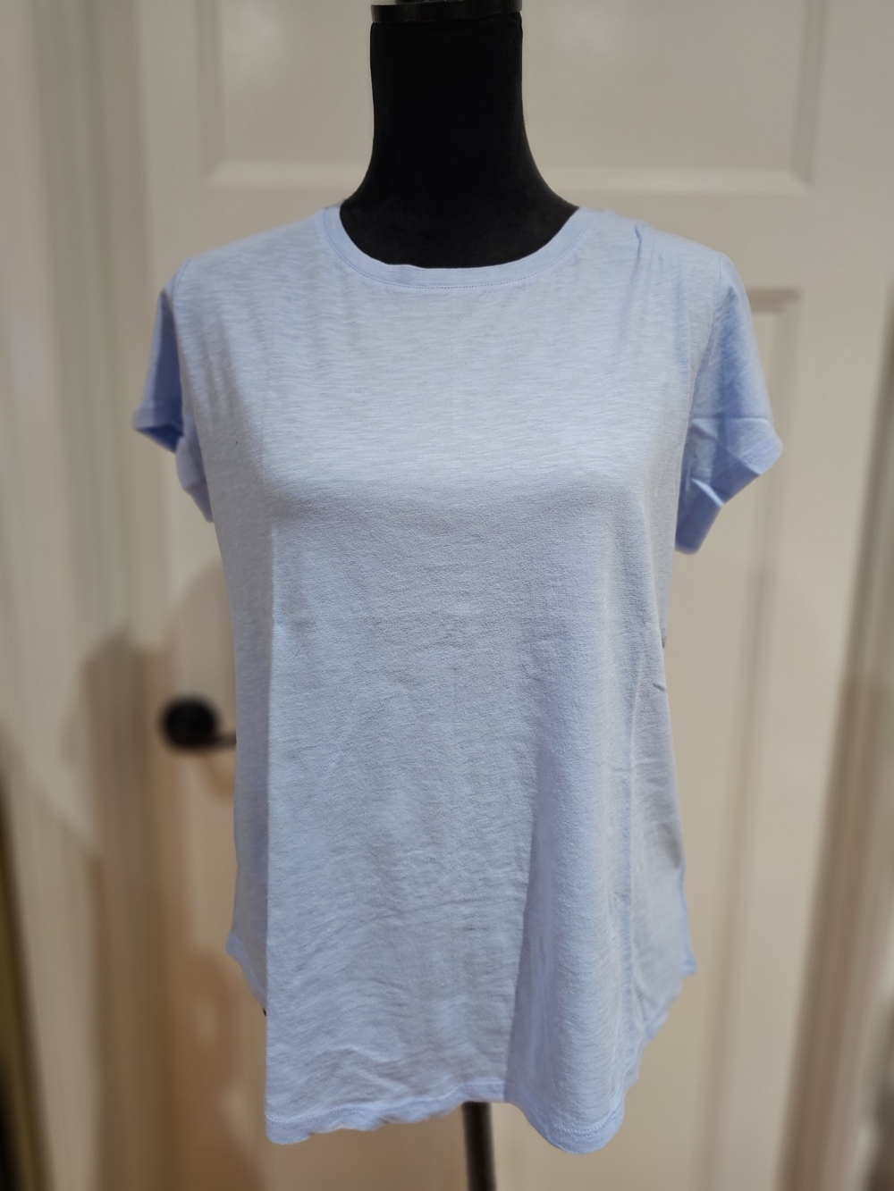crown & ivy Pale Blue Crewneck Short Sleeve Tee, NWT